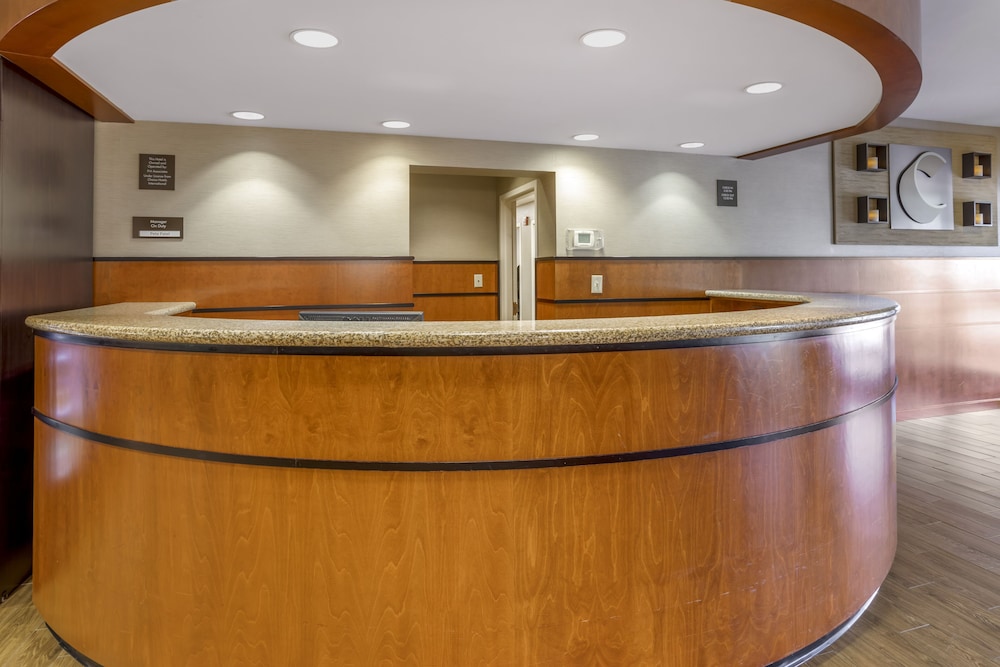 Comfort Suites Knoxville North 6/45