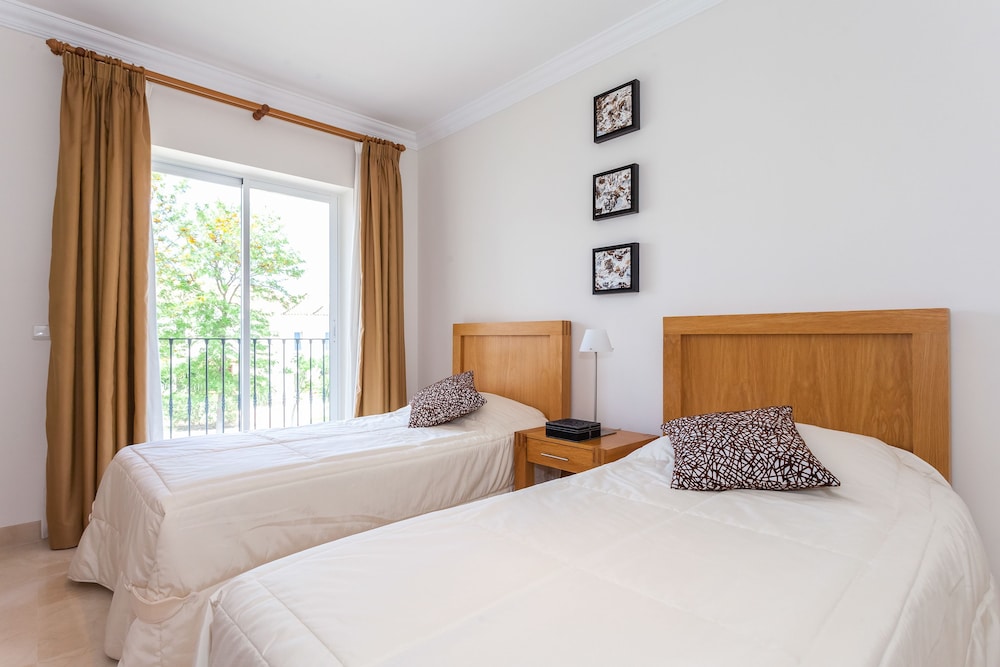 HOTEL ARCOS GARDENS GOLF CLUB & COUNTRY ESTATE 14/50