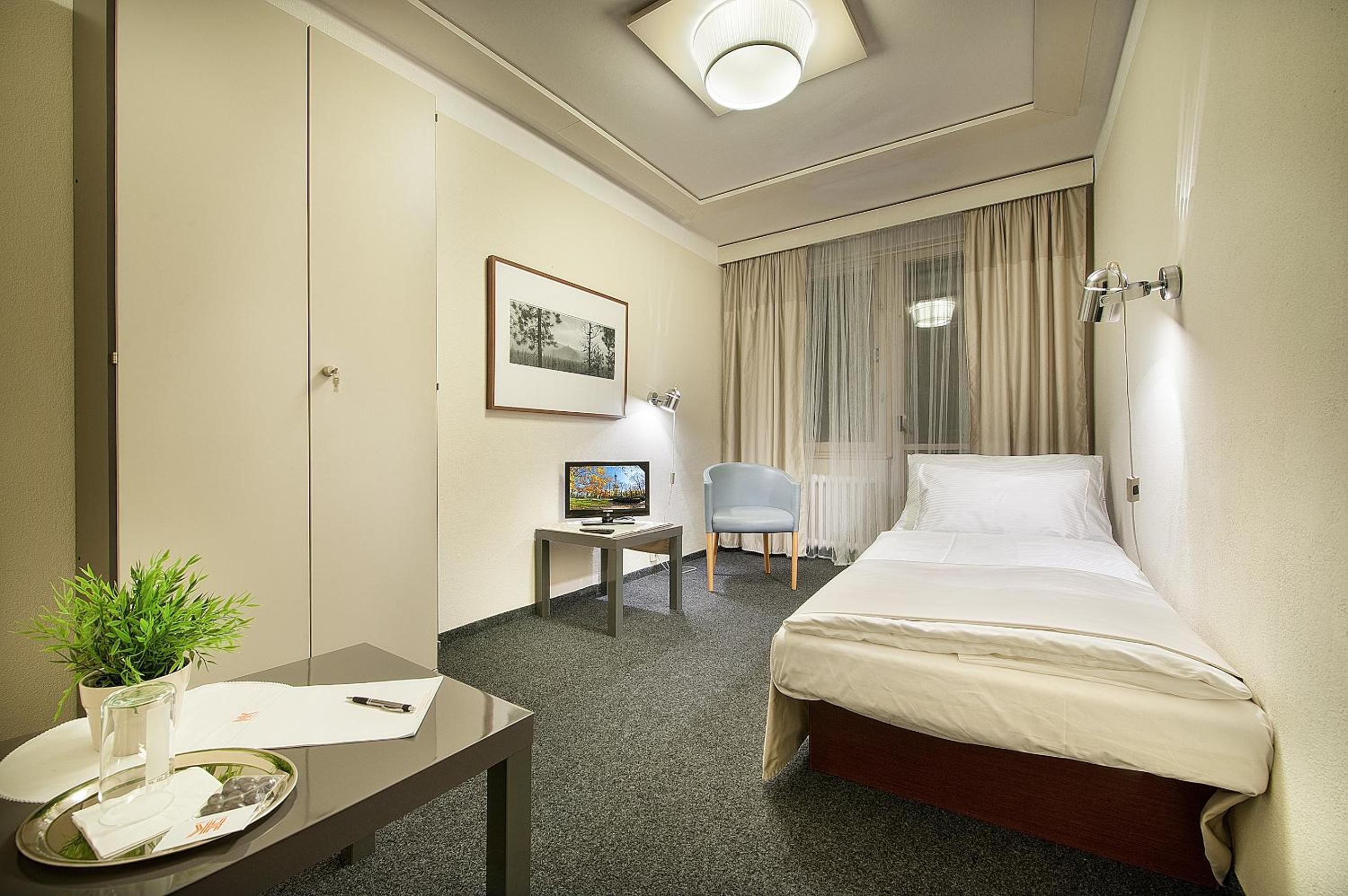 Hotel Kladno 17/50