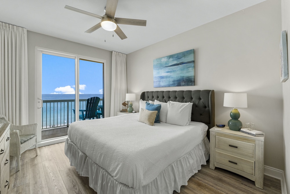 3 Bedrooms, Condo, 2 King Beds, 1 Queen and 1 Double Bed, Bunk Bed, Sea View