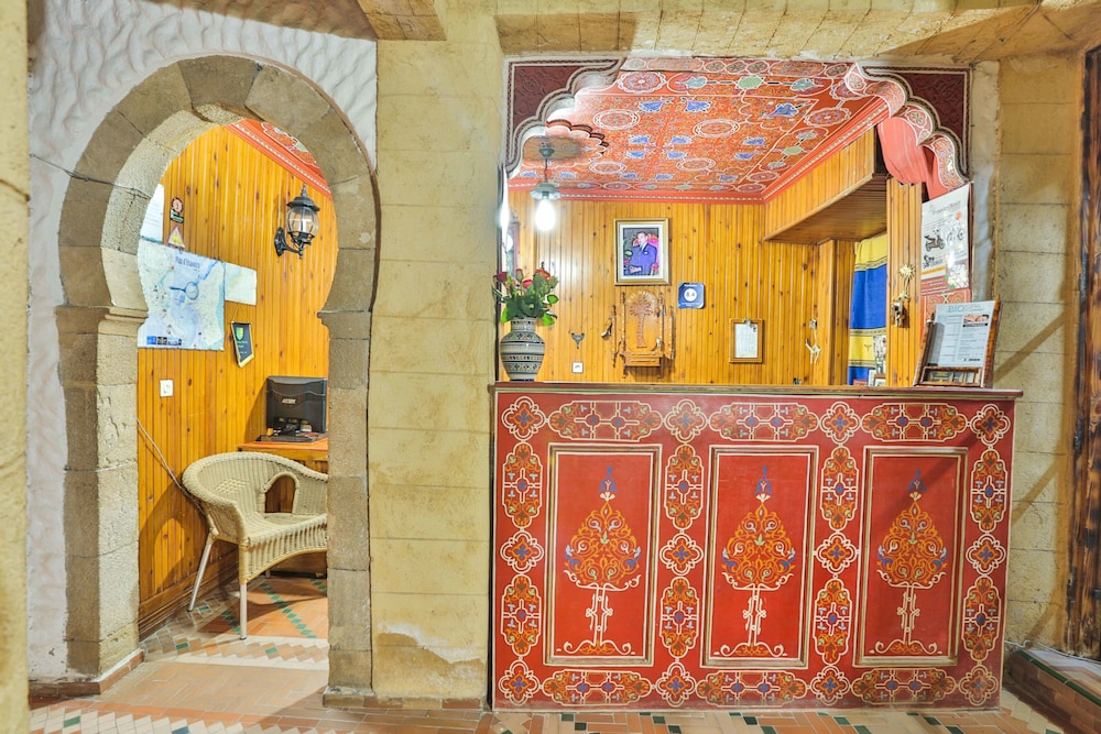 Riad Nakhla 4/62