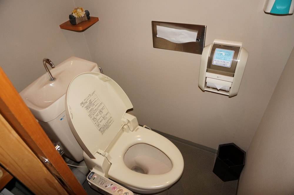 JAPANESE ONSEN HOTEL MASUYA 46/48
