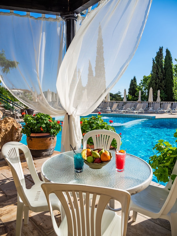 Paleokastritsa Palace Hotel - Adults Only 41/48