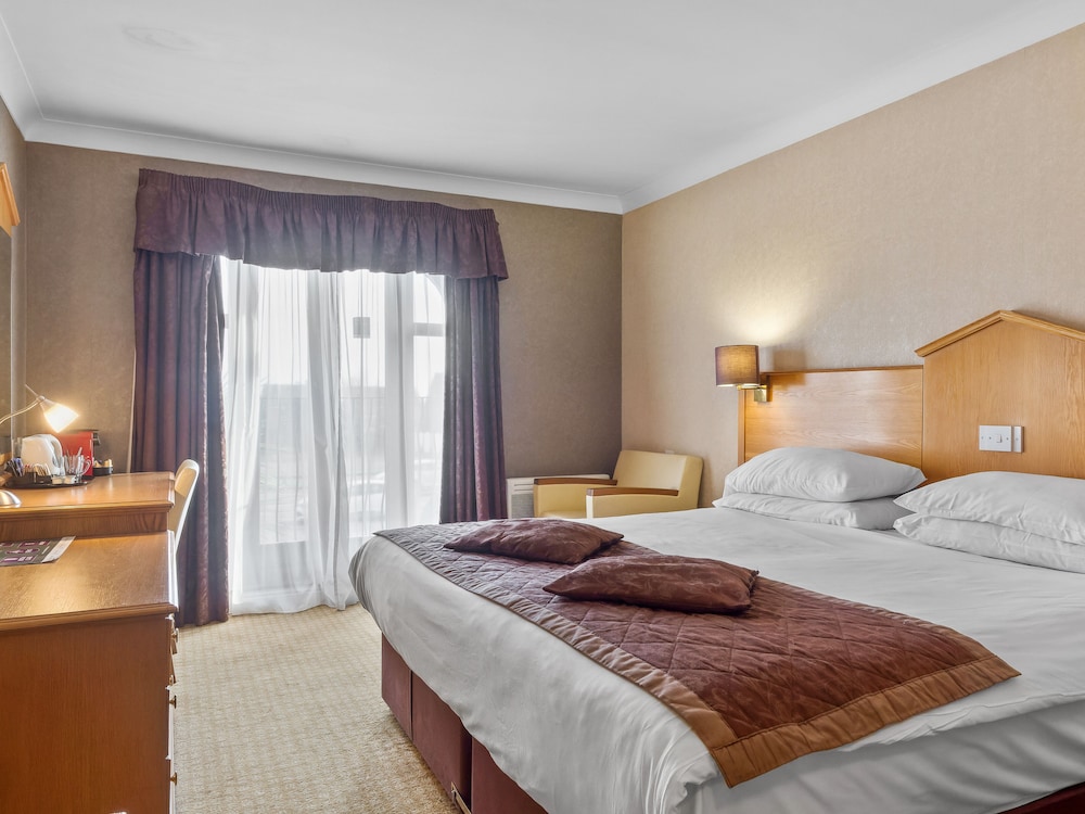 Plus, Standard, King Bed, French Balcony