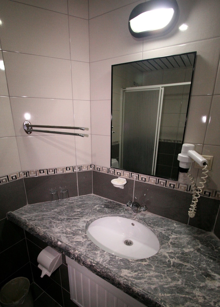 Arsi Hotel 47/49