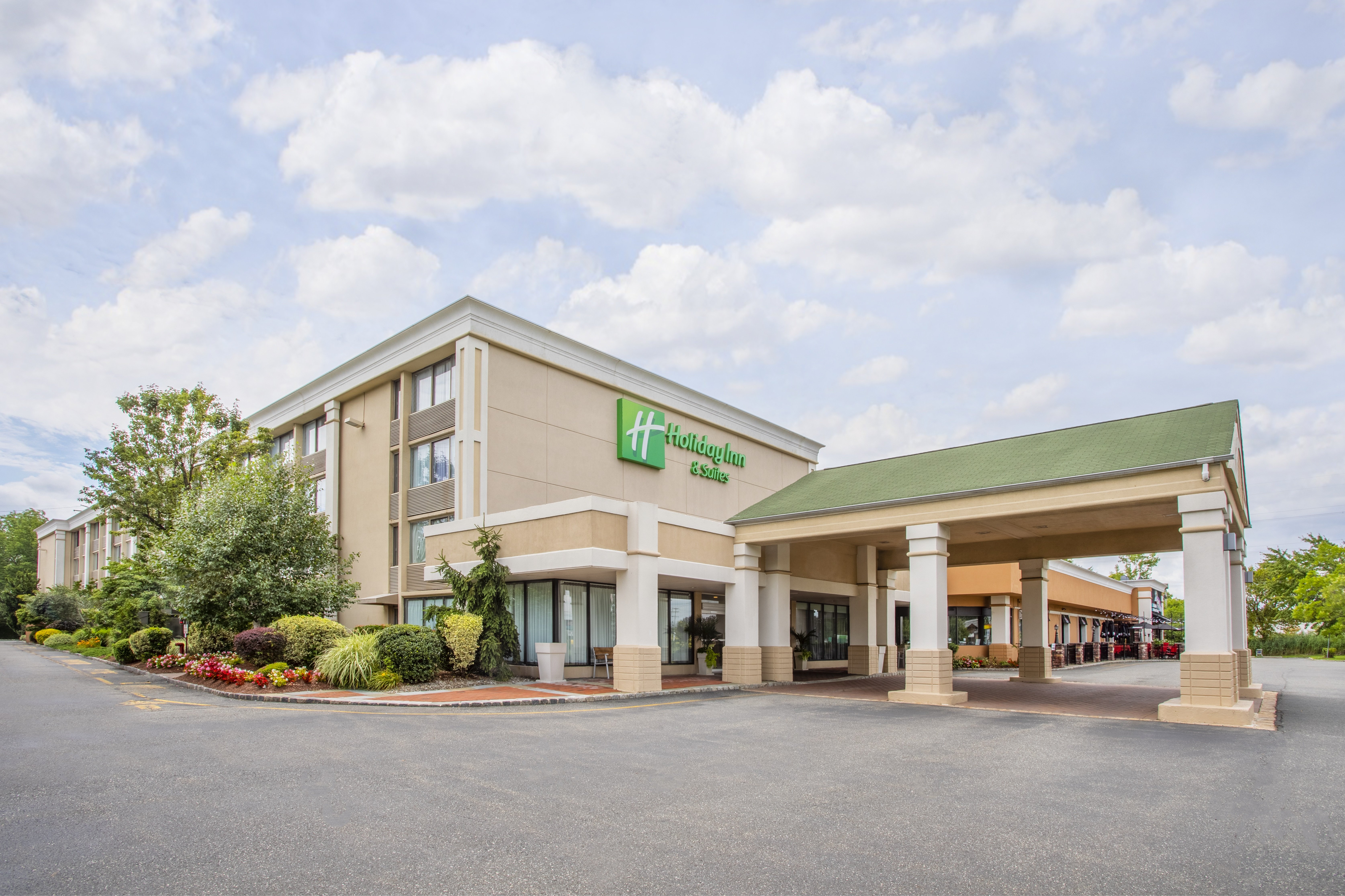Holiday Inn Hotel And Suites Parsippany Fairfield 11/58