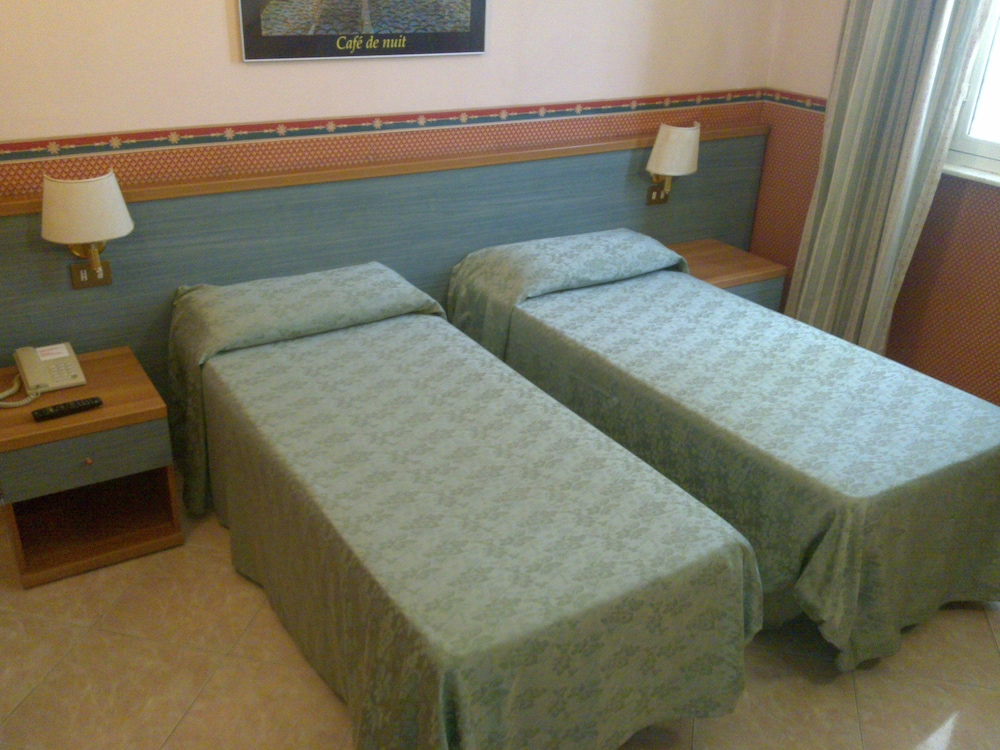Hotel Lazzari 11/22