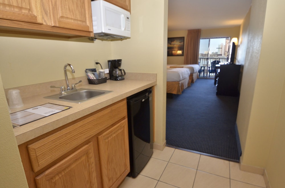 Crystal Beach Hotel 16/58