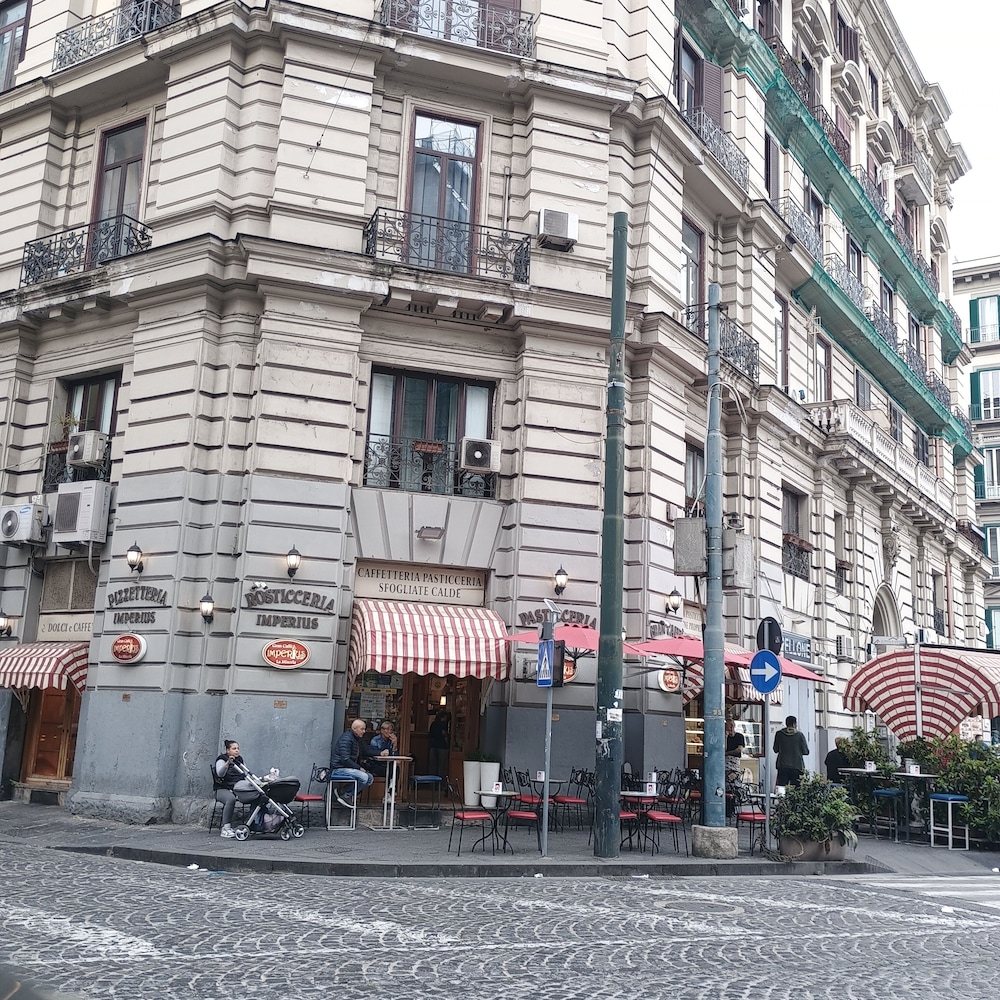 Poerio Station Rooms & Apartment 38/50