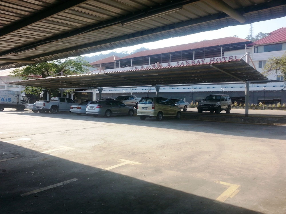 Sanbay Hotel 39/46