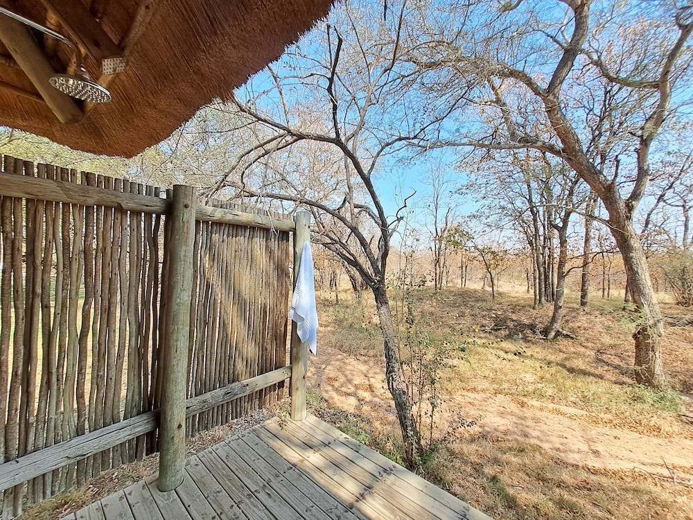 Xanatseni Private Camp 14/49