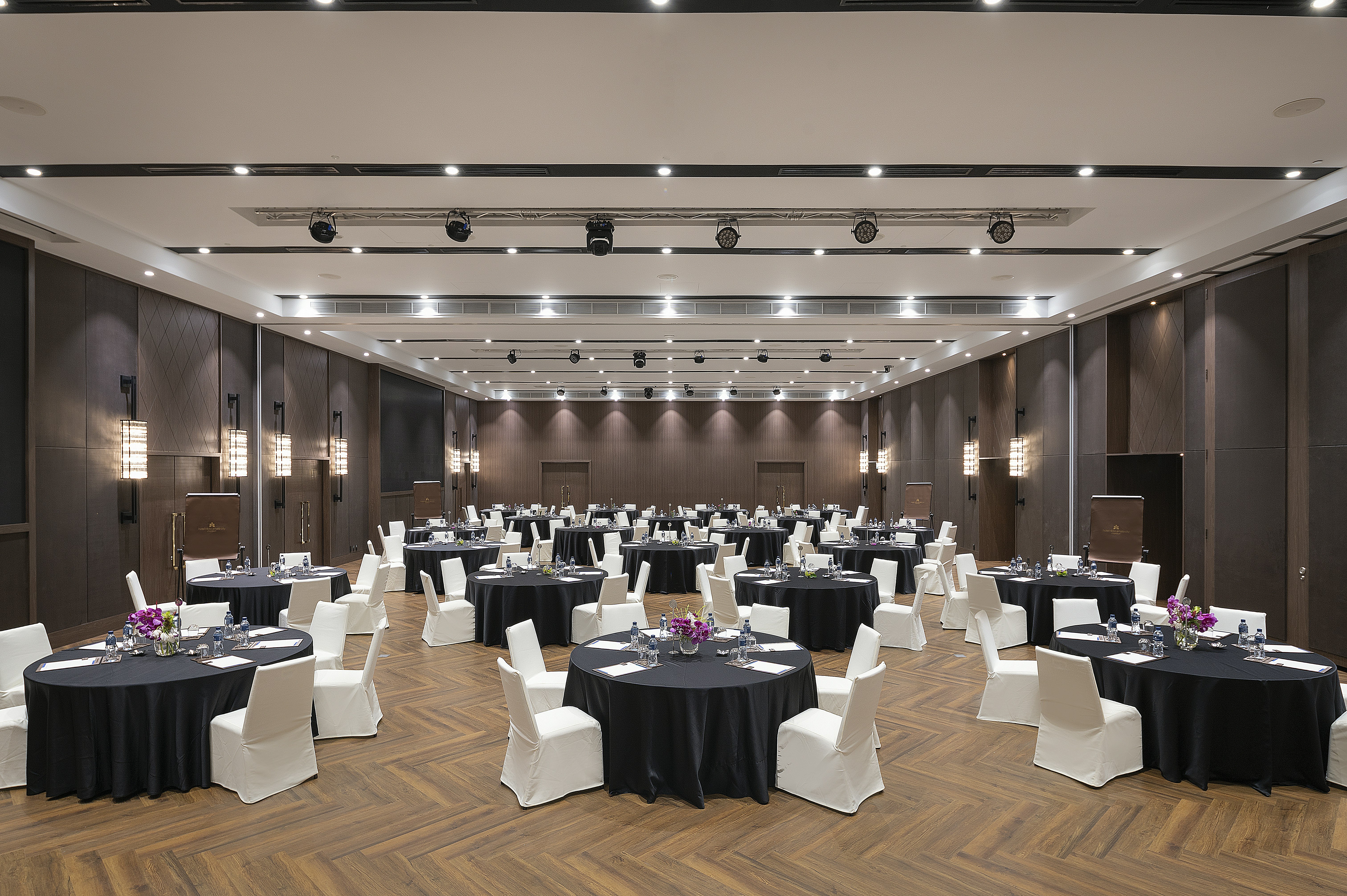 Hotel Nikko Amata City Chonburi 18/23