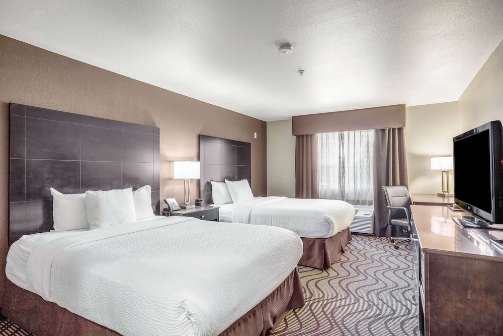 La Quinta Inn And Suites By Wyndham Meridian Boise West 11/35