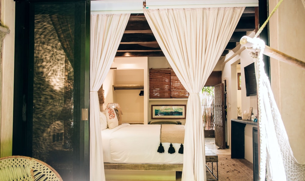 Orchid House Tulum 5/50