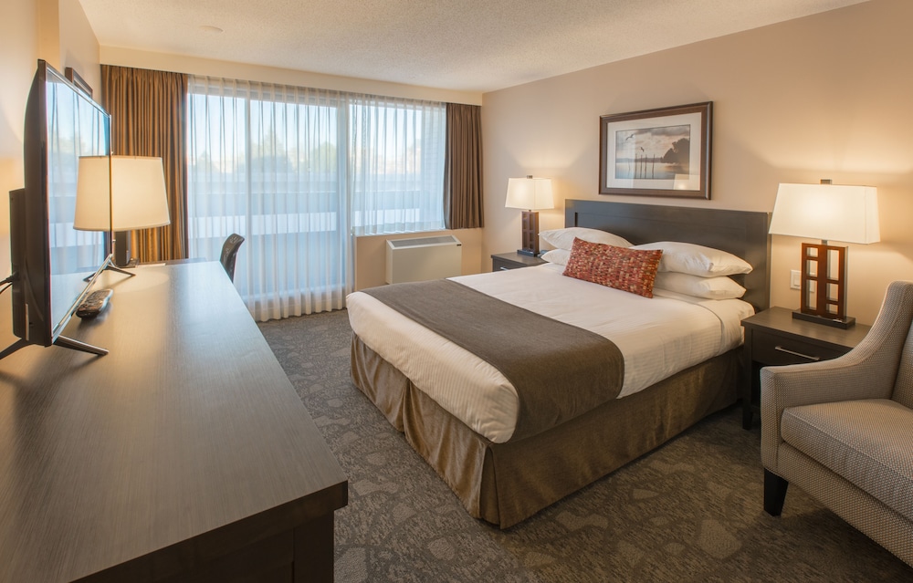 Embassy Inn 11/46