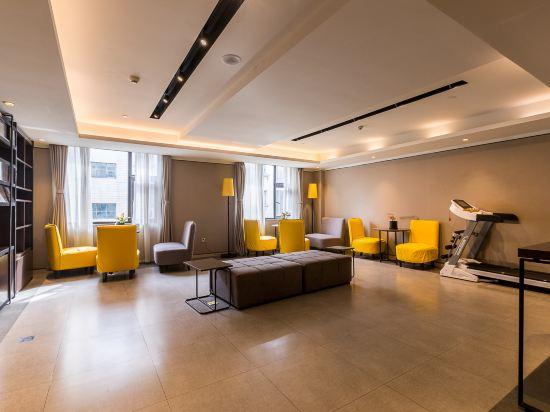 Home Inn Plus (Nanjing Xinjiekou) 23/29