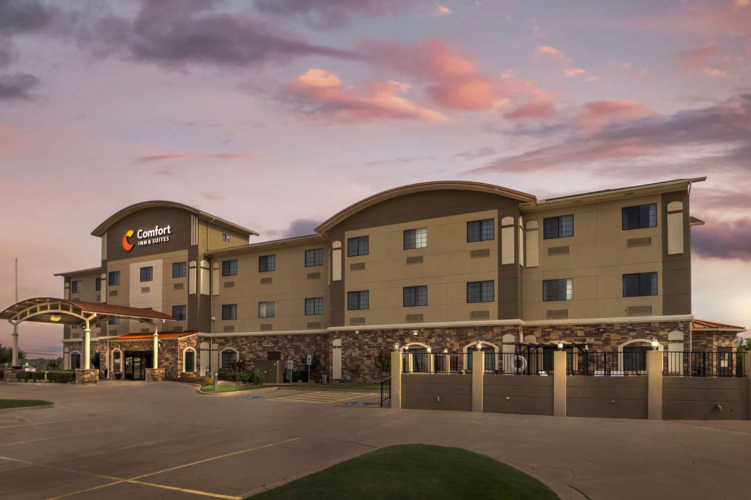 Comfort Inn & Suites Glenpool 2/32