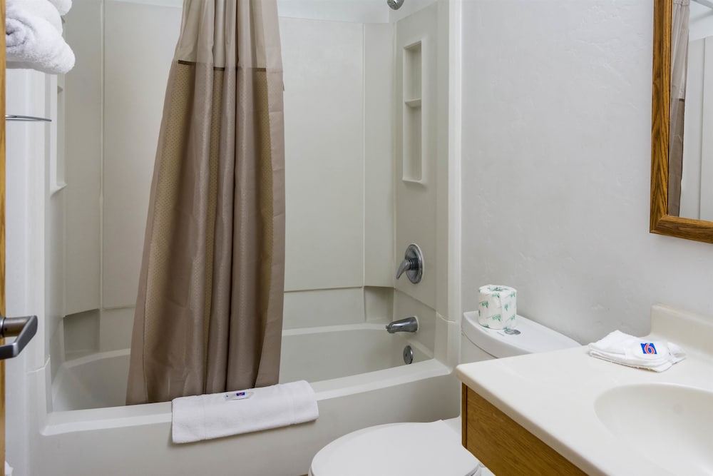 Motel6 Wilsonville, OR - Portland 59/60