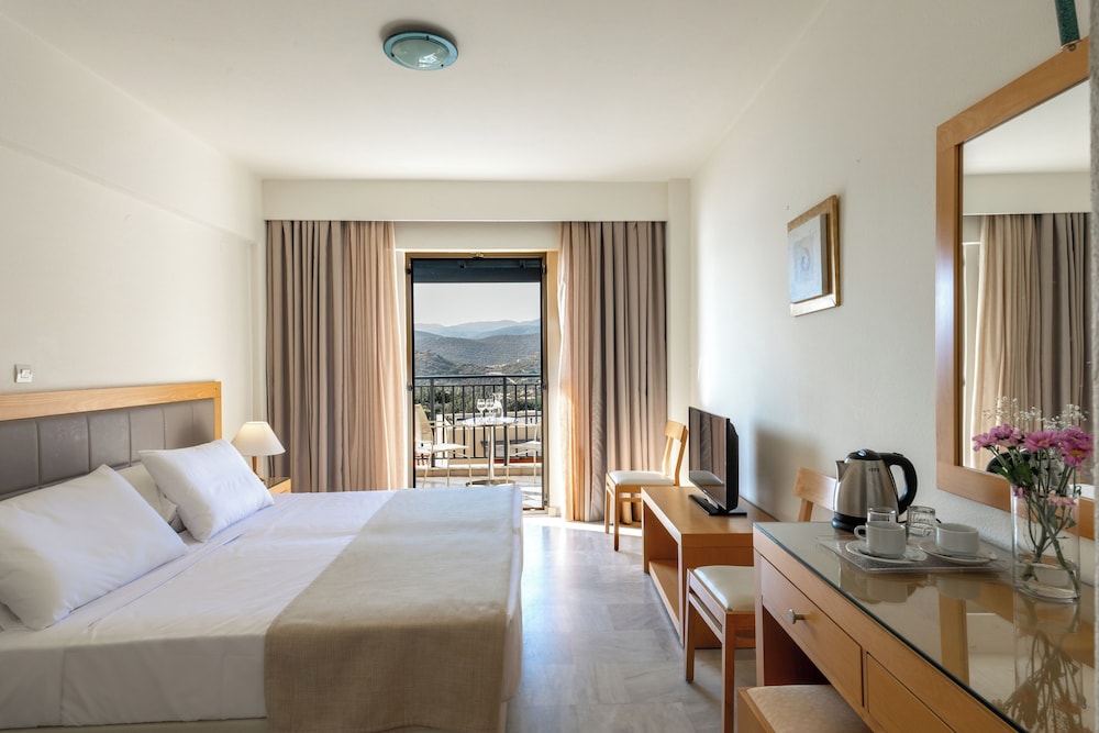 Room at Miramare Resort & Spa, AGIOS NIKOLAOS