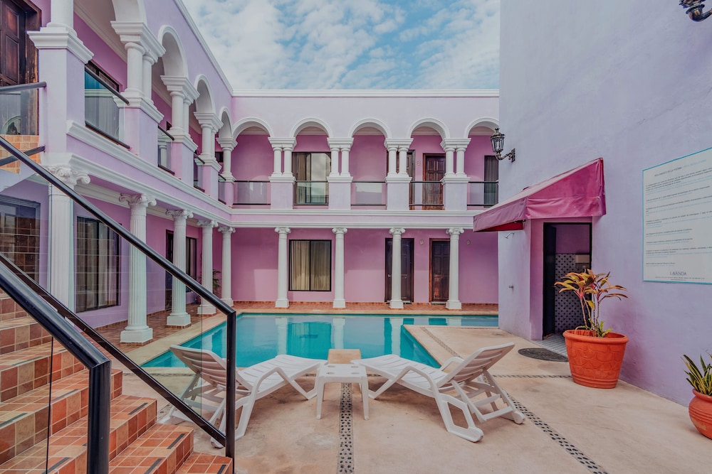 Hotel Lavanda Merida 3/50