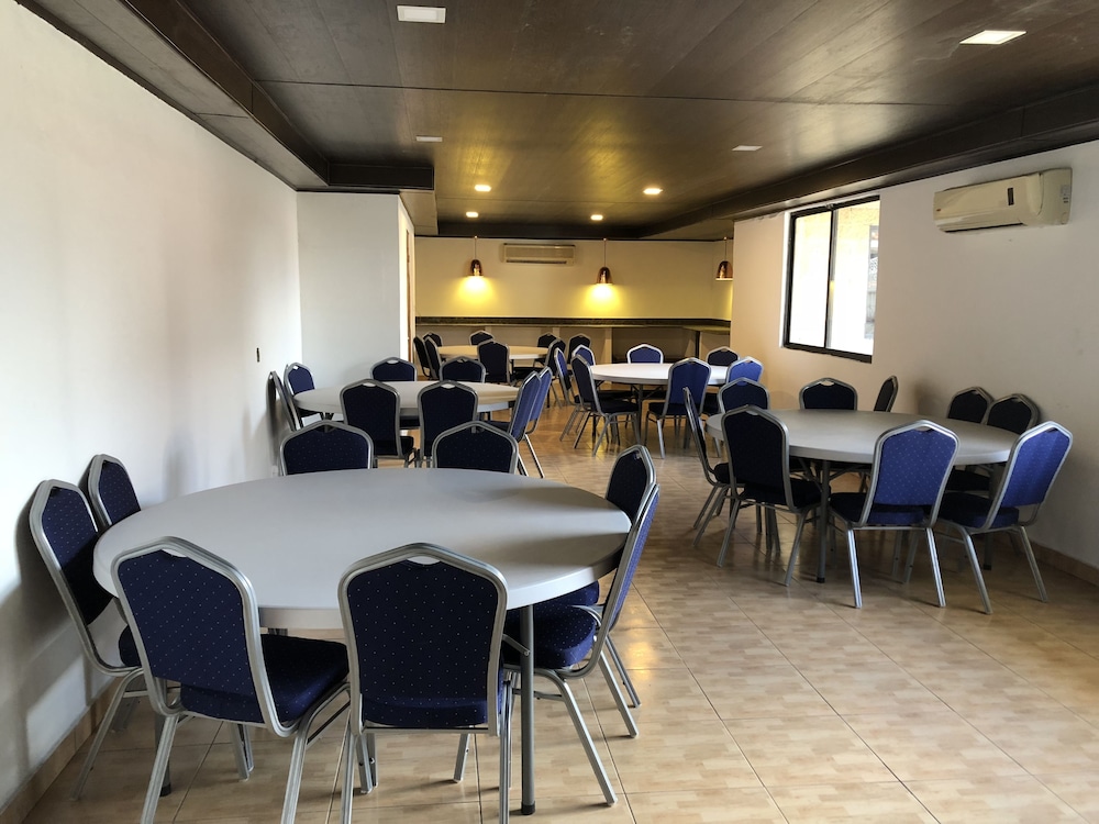 Hotel Costa Inn 48/55