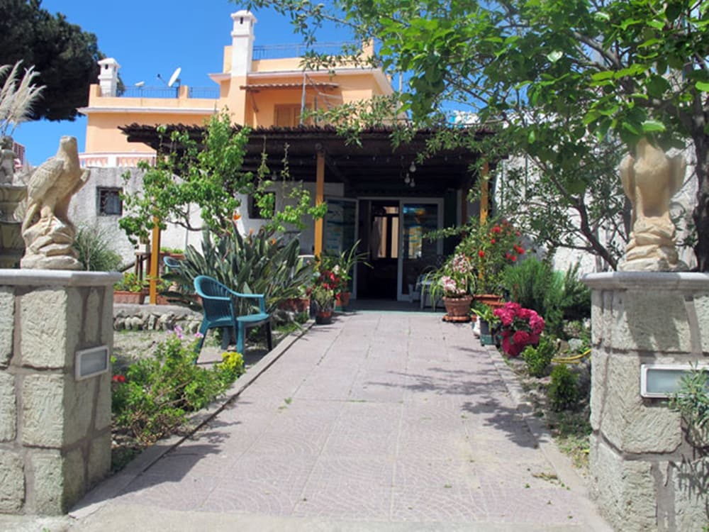 HOTEL RESIDENCE VILLA MARINÙ 61/72