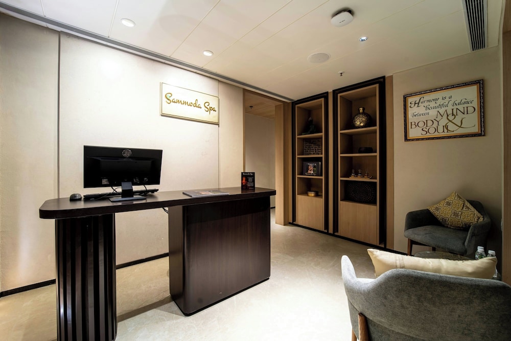 Courtyard By Marriott Vadodara 7/45