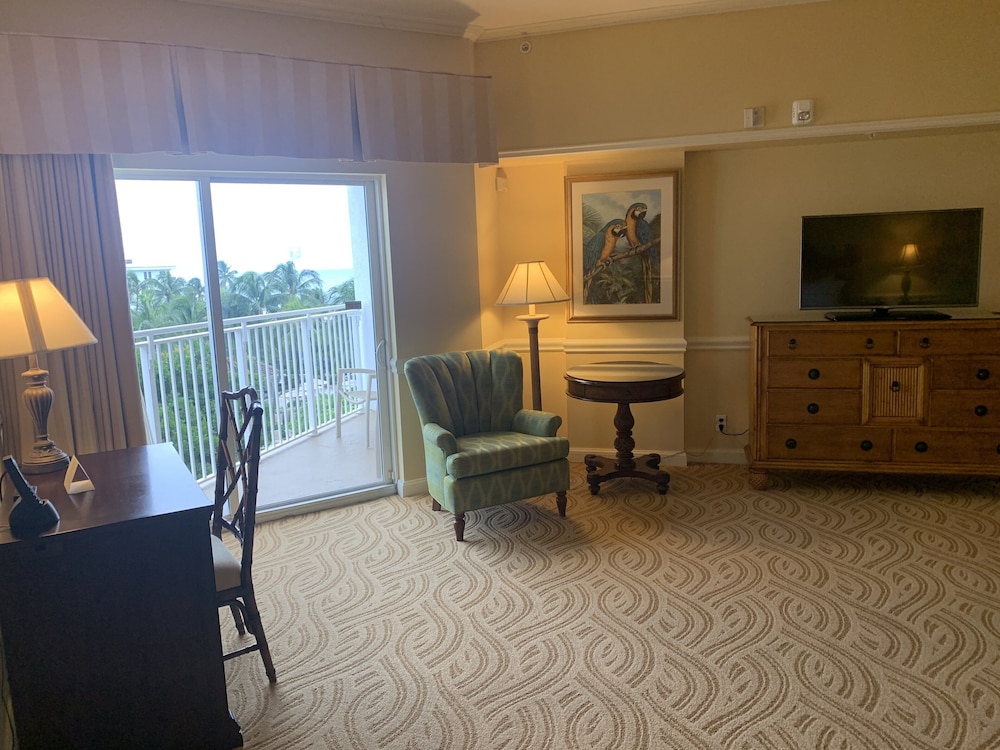 Lago Mar Beach Resort Club 54/90