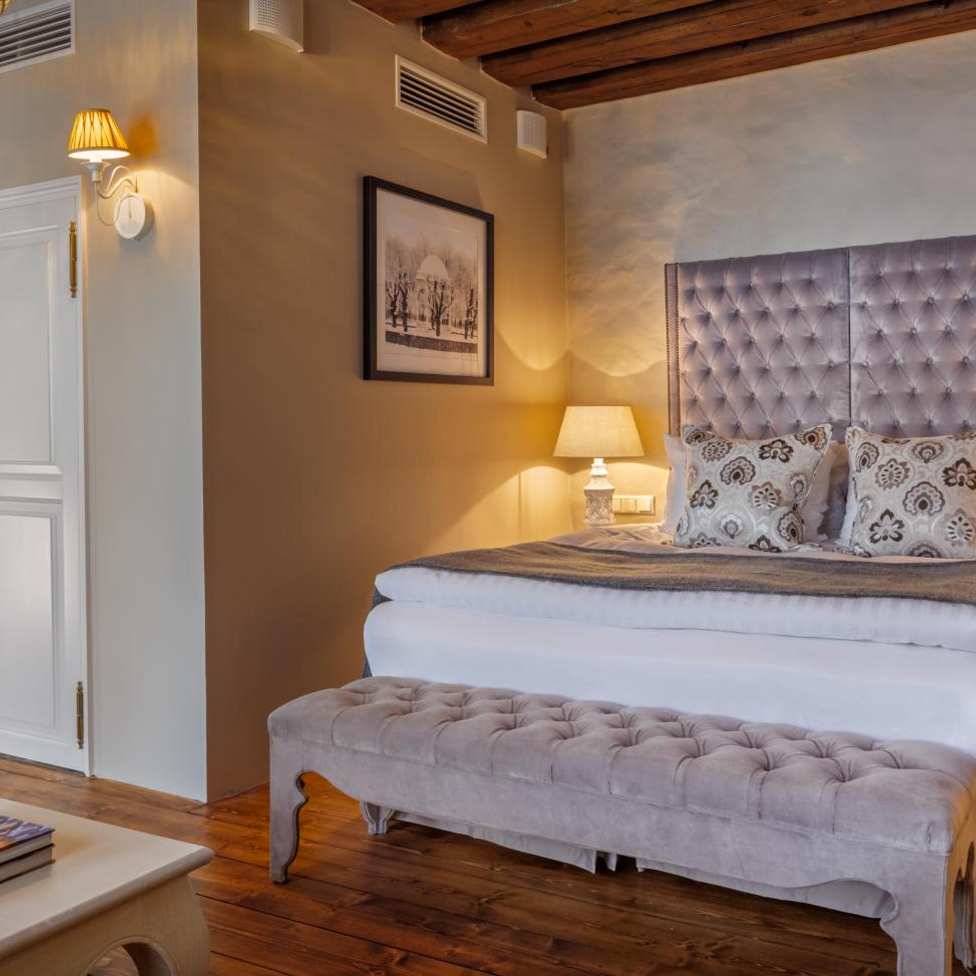 Garden, Deluxe, King Bed
