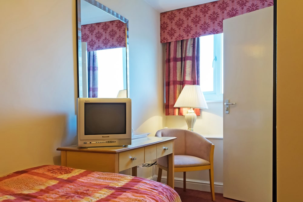Clifton Hotel Scarborough 39/50