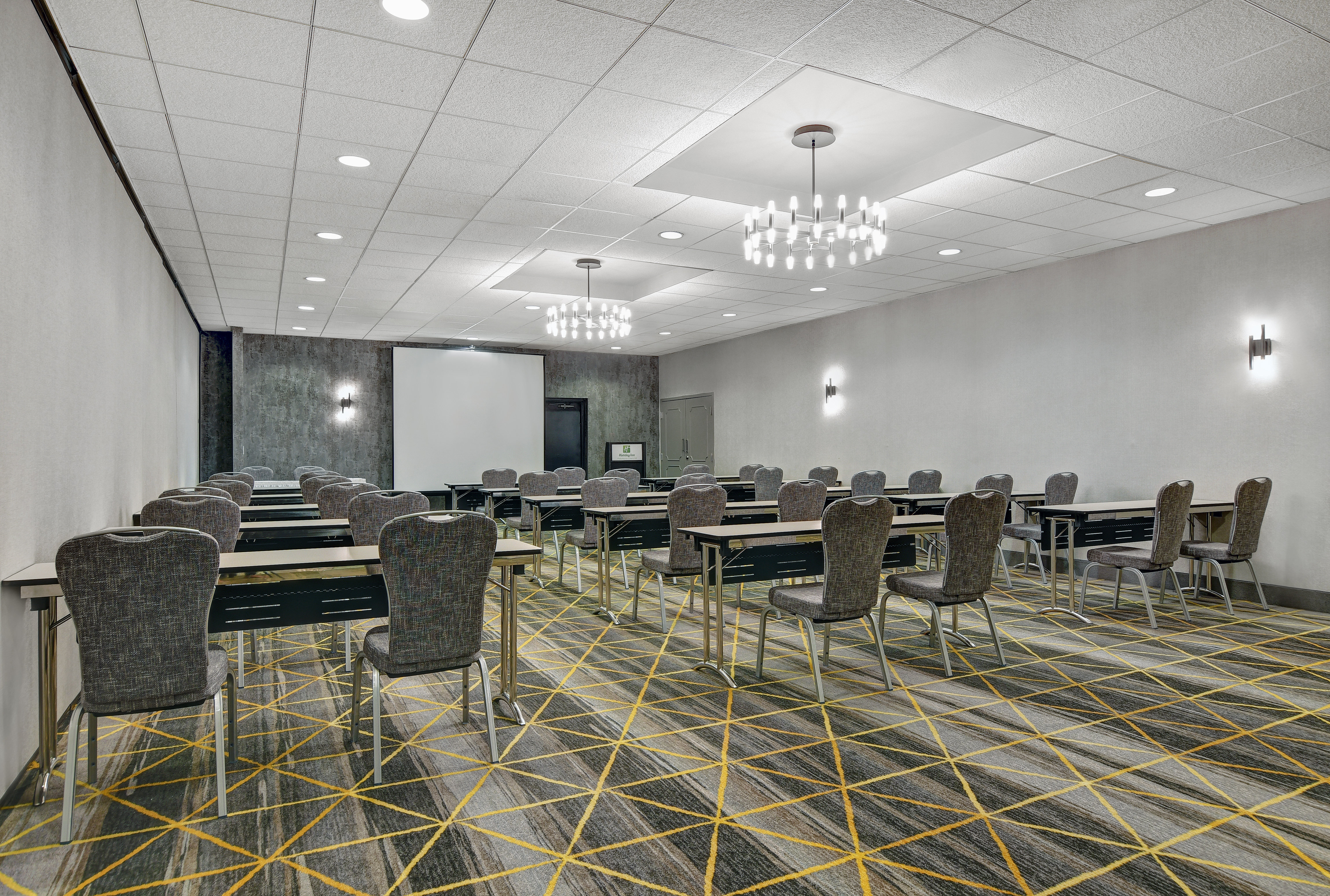 HOLIDAY INN PHILADELPHIA-CHERRY HILL 65/79