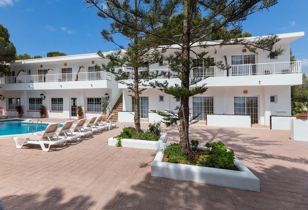 Hostal Es Pi 47/54