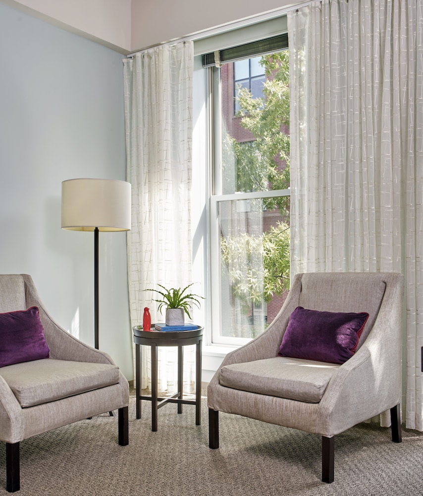 21C Museum Hotel Louisville 45/68
