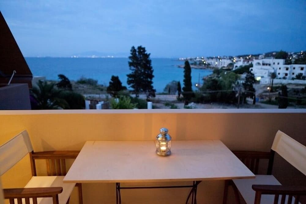 Xanthippi Hotel Apartments 24/42