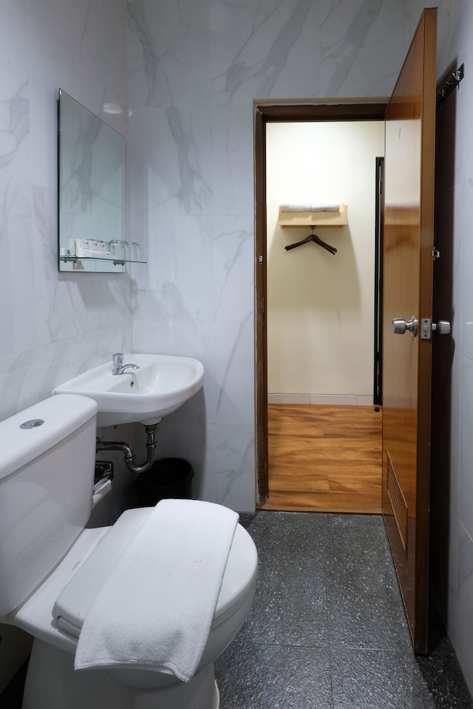 Hotel 88 Mangga Besar 120 RS Husada By WH 15/37