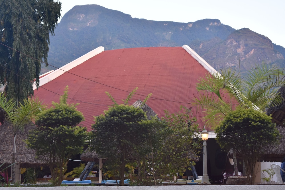 Morogoro Hotel 25/50