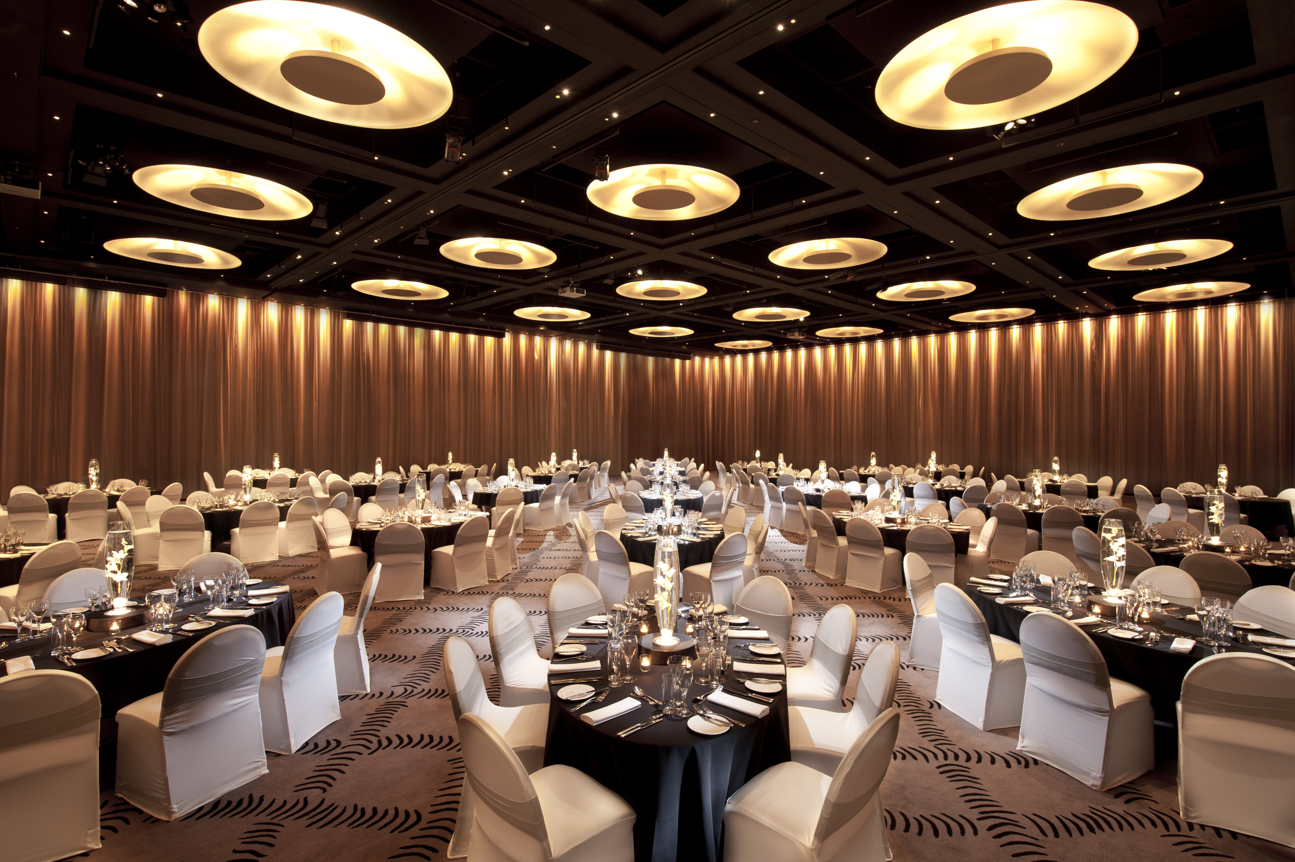 Hilton Adelaide 63/80