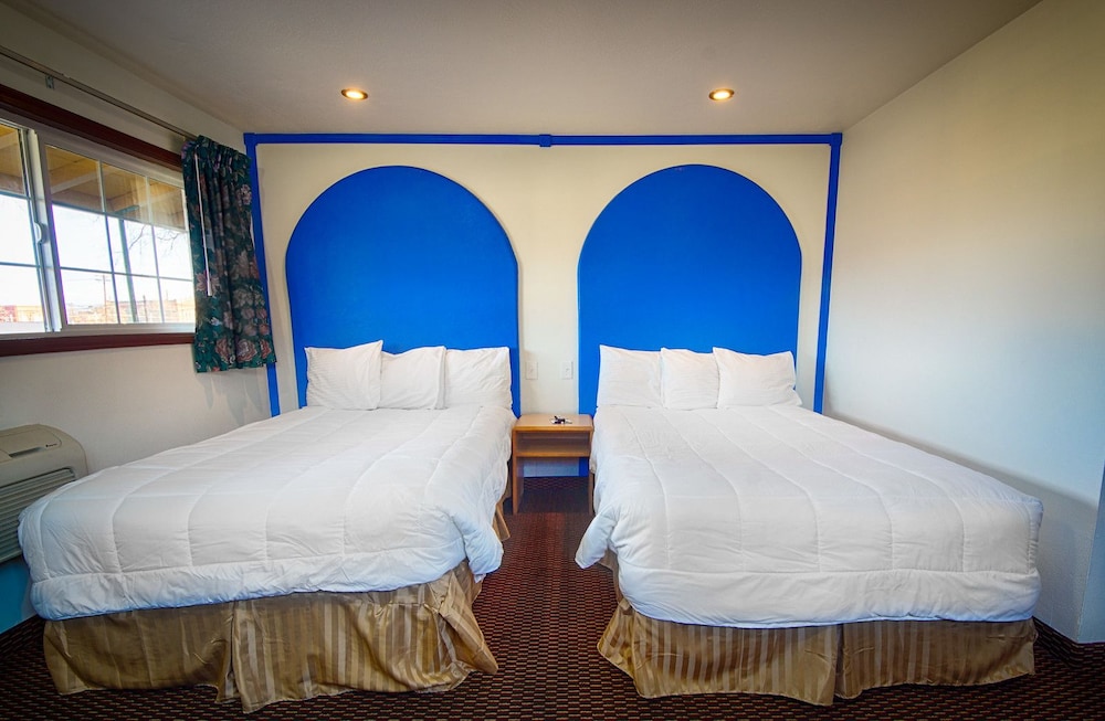 Budget Inn Motel 11/54