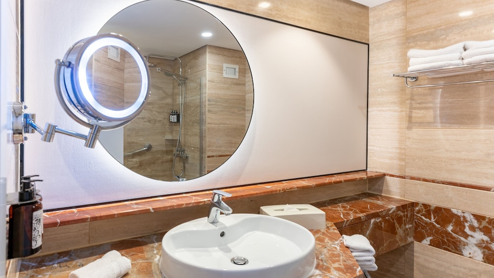 غرفة بريميوم بسريرين كوين، Crowne Plaza Santo Domingo (ex Intercontinental V Centenario Hotel) 5/7