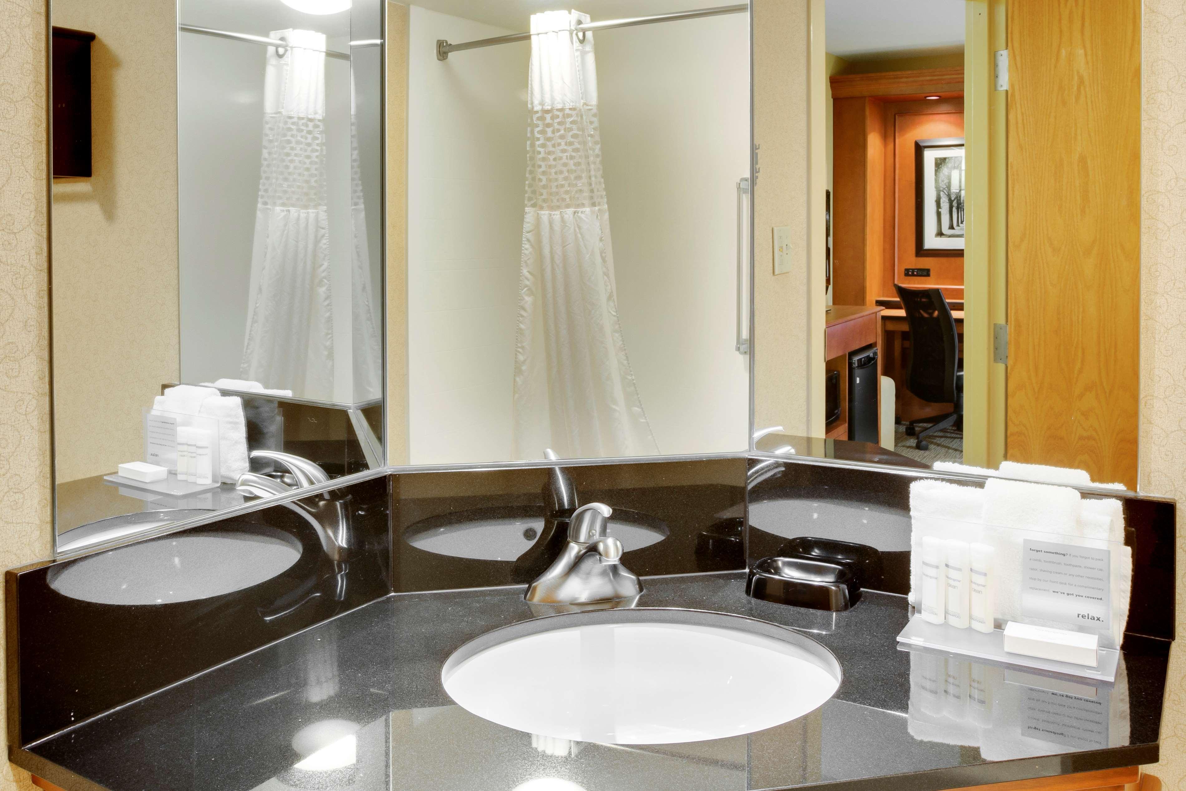 hampton inn pittsburgh greentree