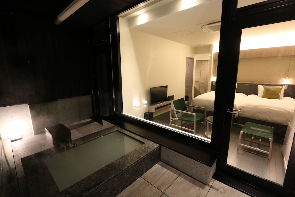 Kanaya Resort Hakone 50/50
