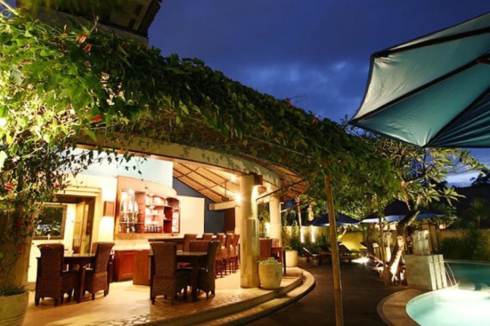THE AMASYA VILLA 7/53