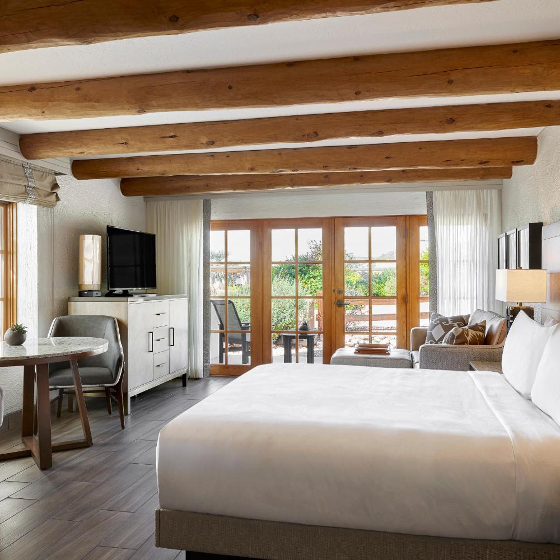 Room, King or Double Bed, Resort View