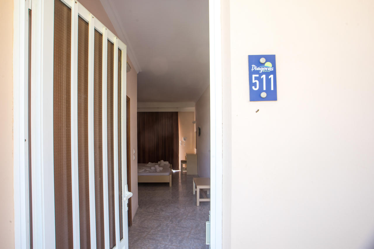 Diagoras Hotel 30/59