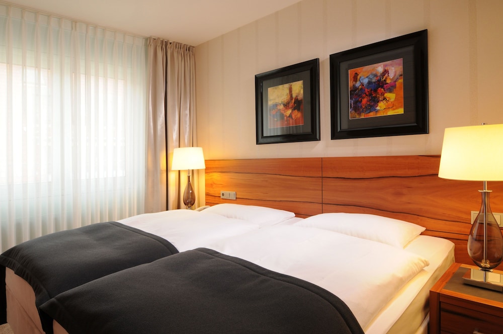 Maritim Hotel Munchen 18/61