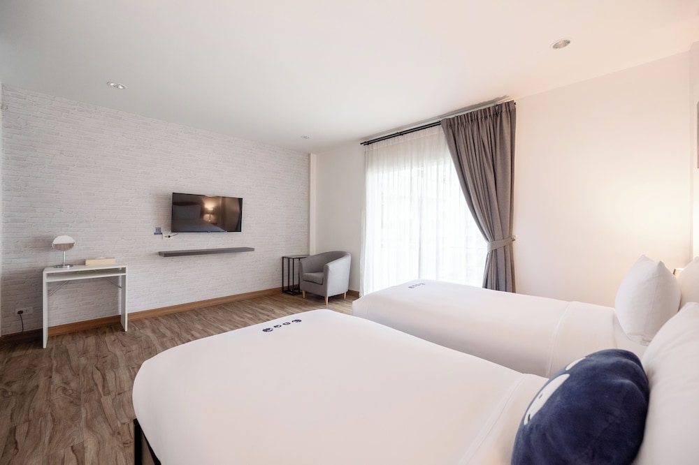 STANDARD, TWIN BEDS