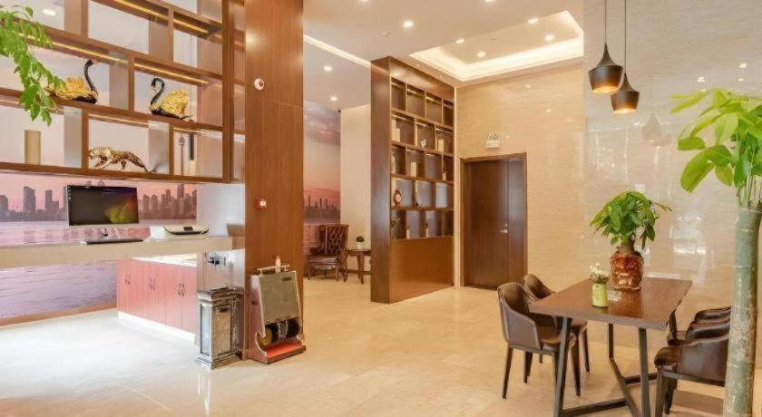 Gem Hefei Qianshan North Road Phoenix Hotel 34/50