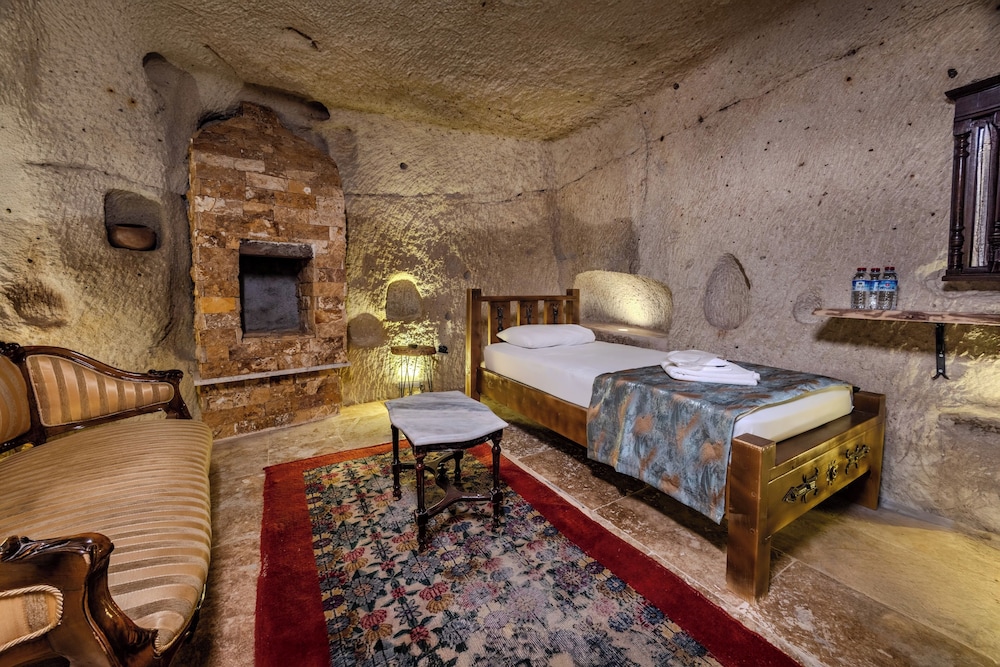 Lubberona Cave Cappadocia 7/50