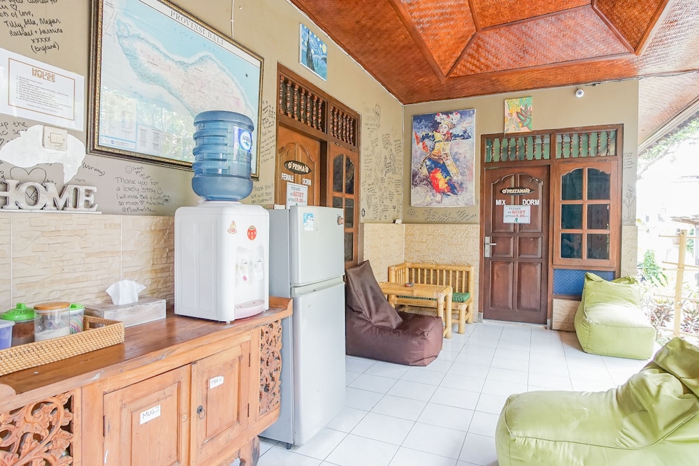 Padi-Padi Backpackers Home 13/50