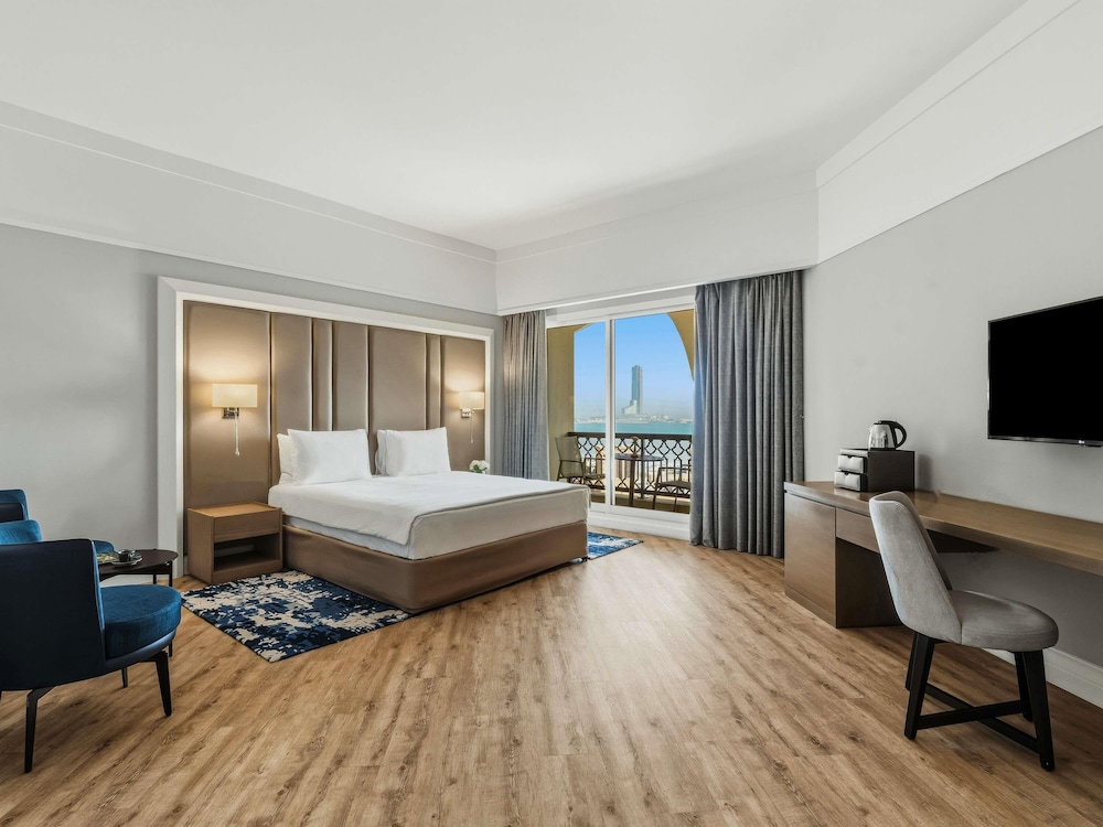 Kids Escape, Family Suite, King Bed